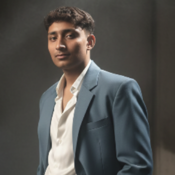 Galani Ved - Graphic Designer